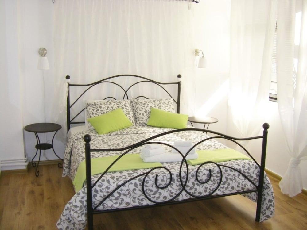 Driopon Apartment Афіни Екстер'єр фото